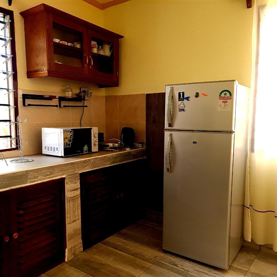 Apartmenthaus Salama Villen In Diani Diani Beach Zewnętrze zdjęcie